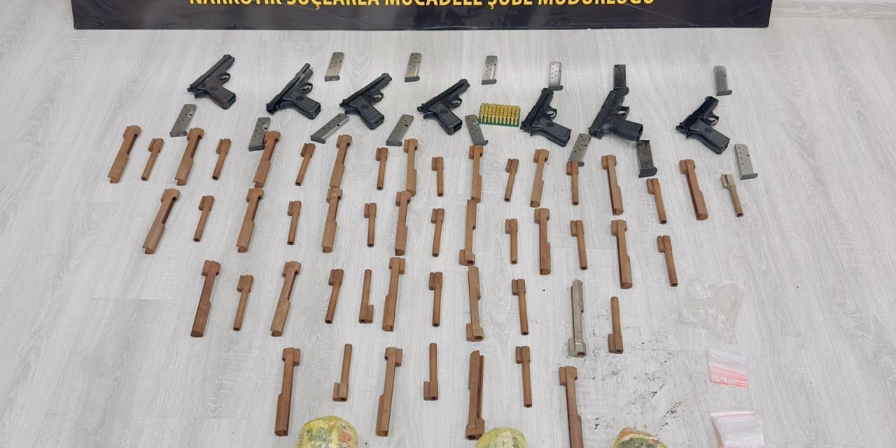 Şırnak'ta uyuşturucu operasyonunda 2 şüphelinden 1'i tutuklandı
