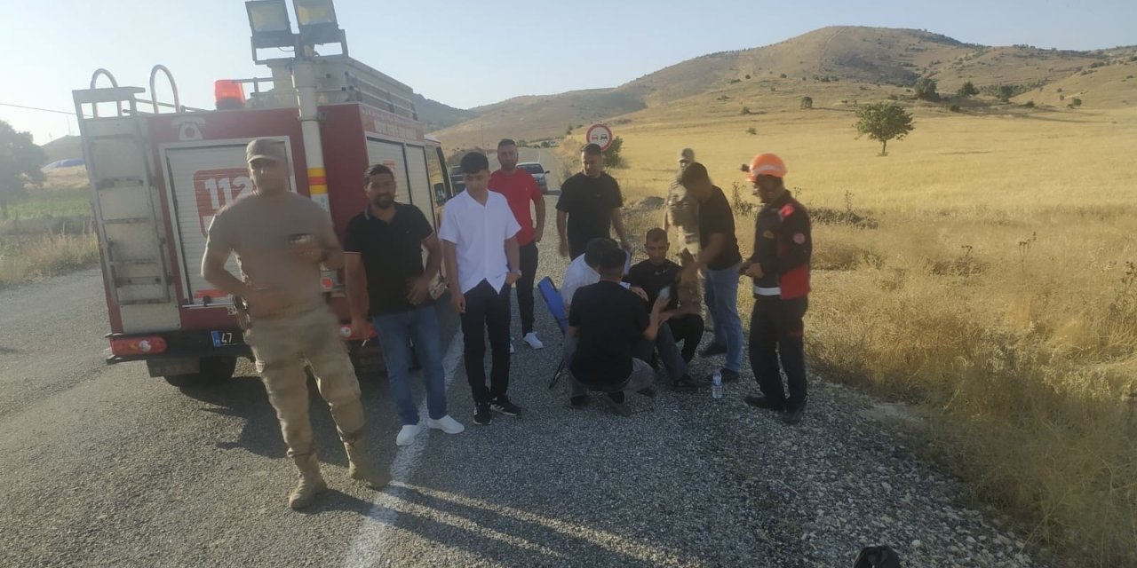 Mardin'de kontrolden çıkan kamyonet takla attı: 2 yaralı