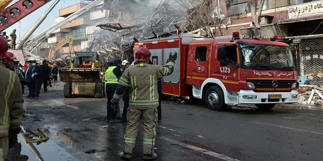 İran'da hastanede yangın: 9 ölü
