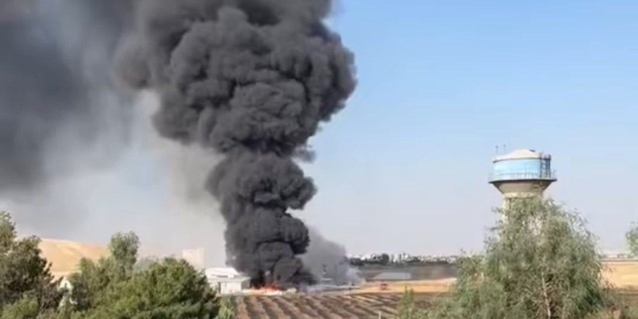 Mardin'de geri dönüşüm fabrikasında yangın