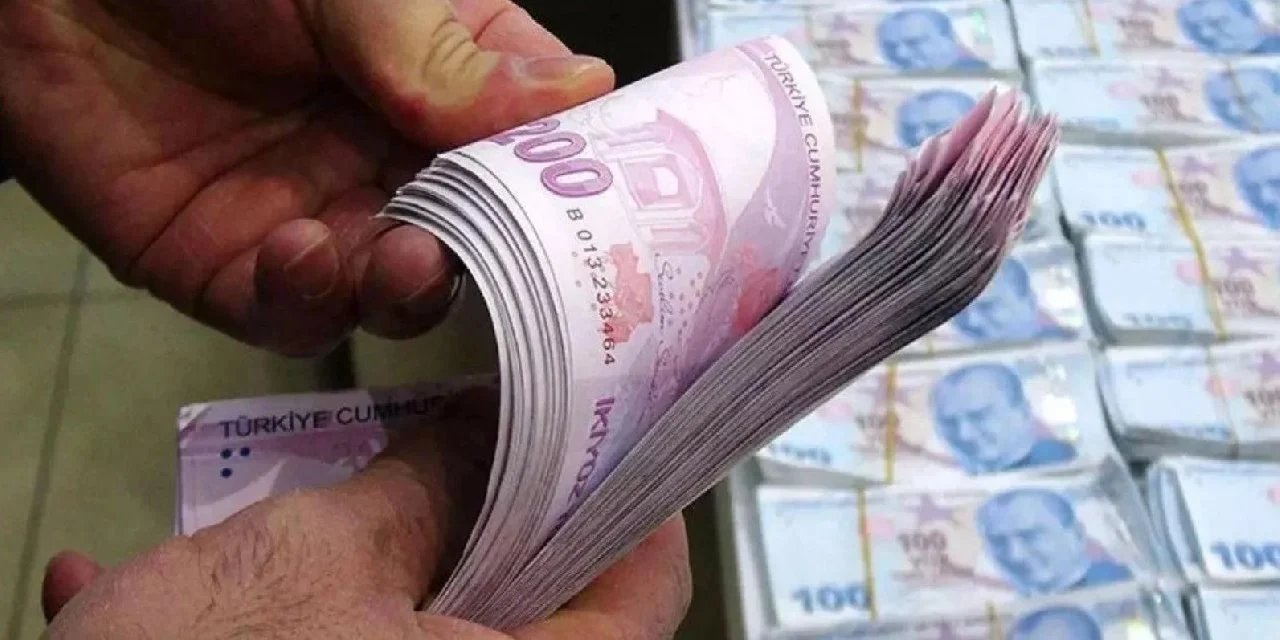 Yurt dışına çıkmak isteyenler dikkat: Harç ücretleri 10 kat artırılacak