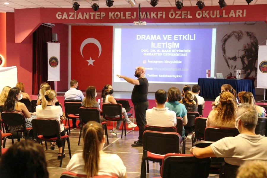 GKV’DE "DRAMA VE ETKİLİ İLETİŞİM" SEMİNERİ
