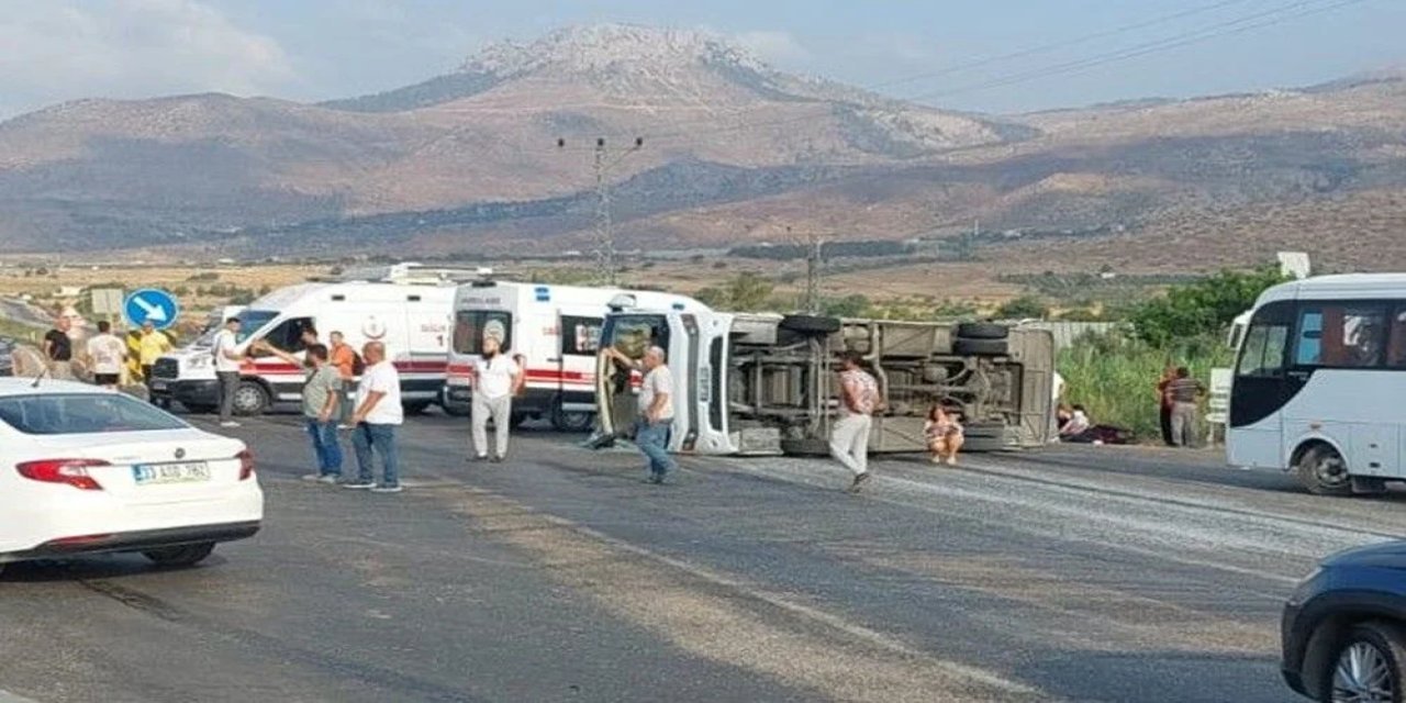 Mersin Silifke'de Akkuyu NGS İşçilerini Taşıyan Otobüs Kazası: 2 Ölü, 35 Yaralı