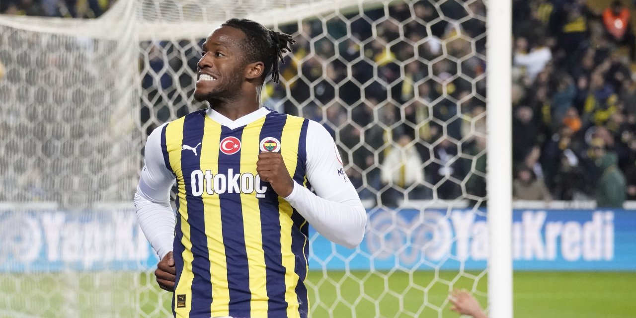 Galatasaray, Michy Batshuayi'yi kadrosuna kattı