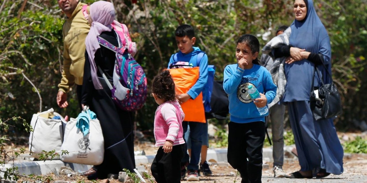 Gazze'de can kaybı 37 bin 925'e yükseldi