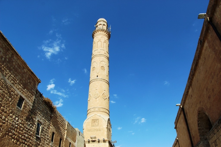 Aşı sıralamasında sondan ikinci olan Mardin’de minareden aşı çağrıları yapılmaya başlandı