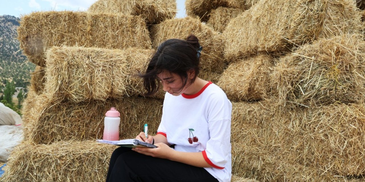 Çoban Zeynep LGS'de ilçe birincisi oldu