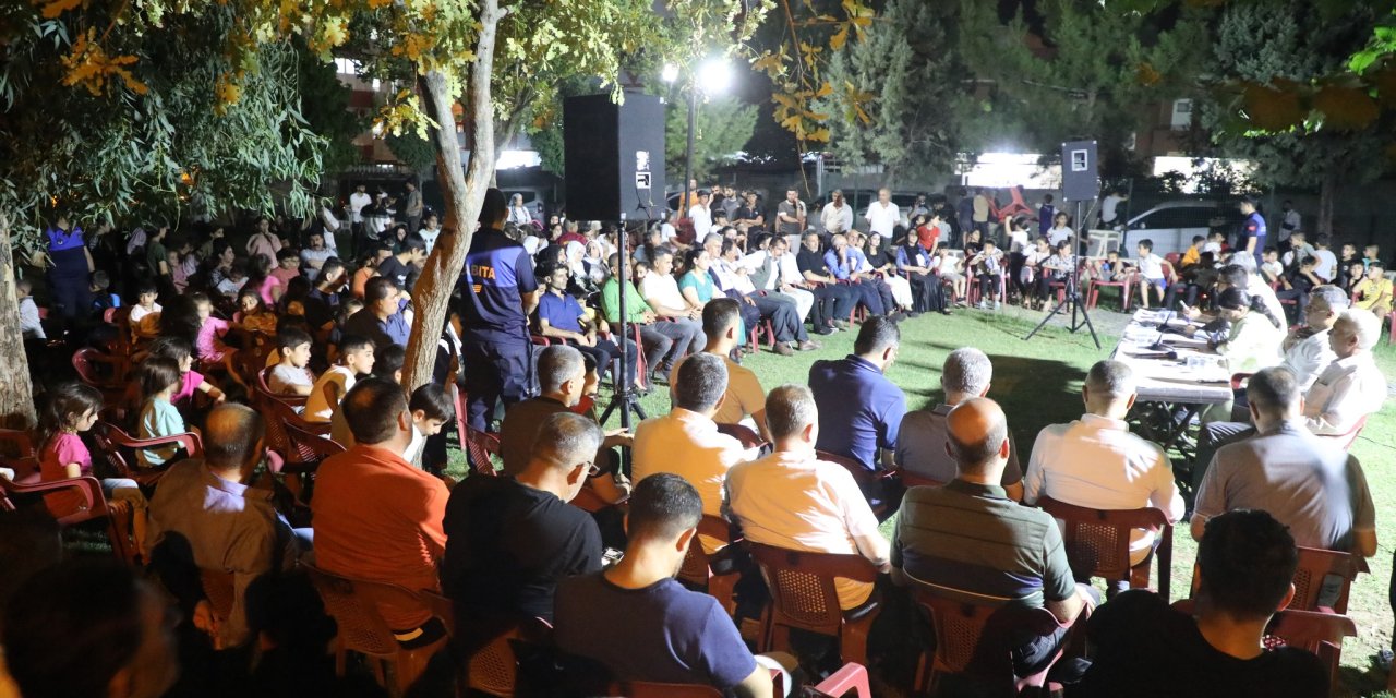 Cizre Belediyesi Eş Başkanları Halkla buluşup, hizmet ve projelerini anlattı