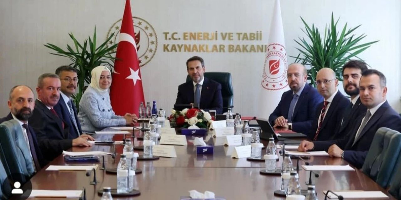 Bakan Bayraktar açıkladı:Yüksekova doğal gaza kavuşuyor