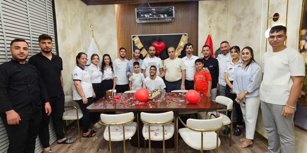 Engelli Ahmet Sönmez’e Cizre’den Sürpriz Doğum Günü Kutlaması