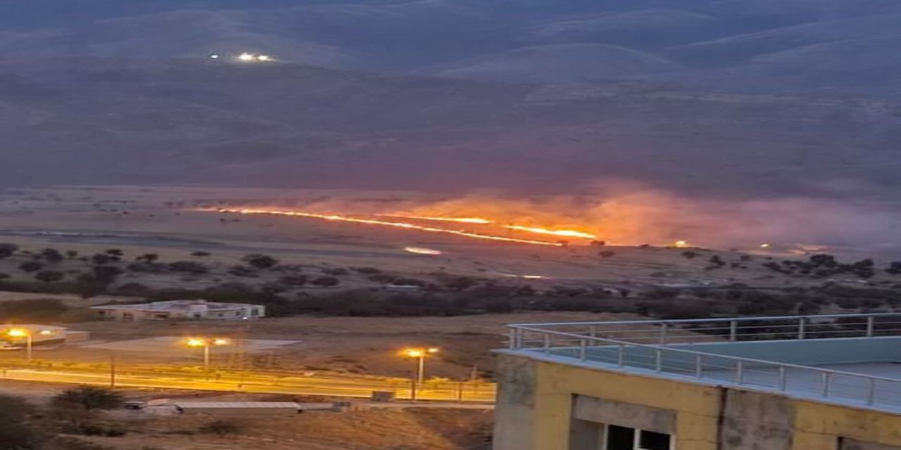 Şırnak Merkez'de Kuza Mevkiinde Örtü Yangını Çıktı