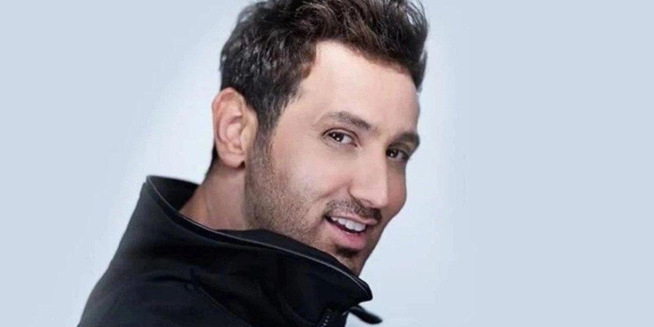 Bir yıldız daha kaydı: Ünlü şarkıcı Metin Arolat hayatını kaybetti