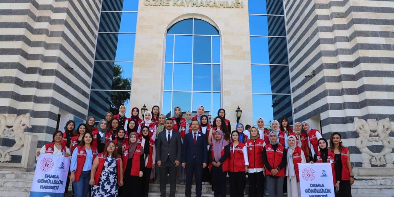 Cizre’de “Damla Gönüllülük Hareketi” ile Gençler Buluştu