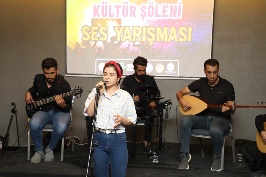Cizre’de Kültür Şöleni Ses Yarışması Programı Düzenlendi