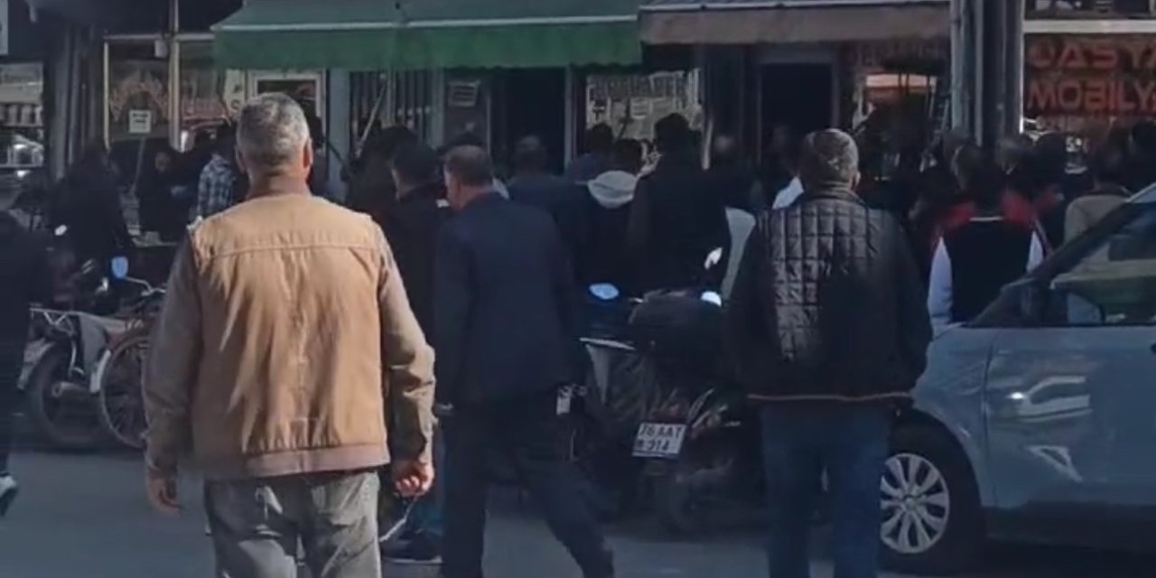 Iğdır'da husumetli aileler arasında kahvede sandalyeli kavga