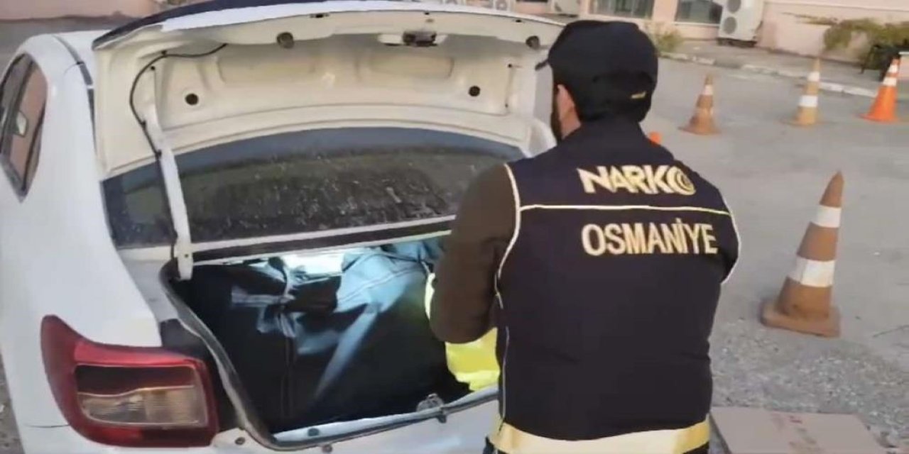Osmaniye’de durdurulan otomobilde 33 kilo 400 gram uyuşturucu çıktı
