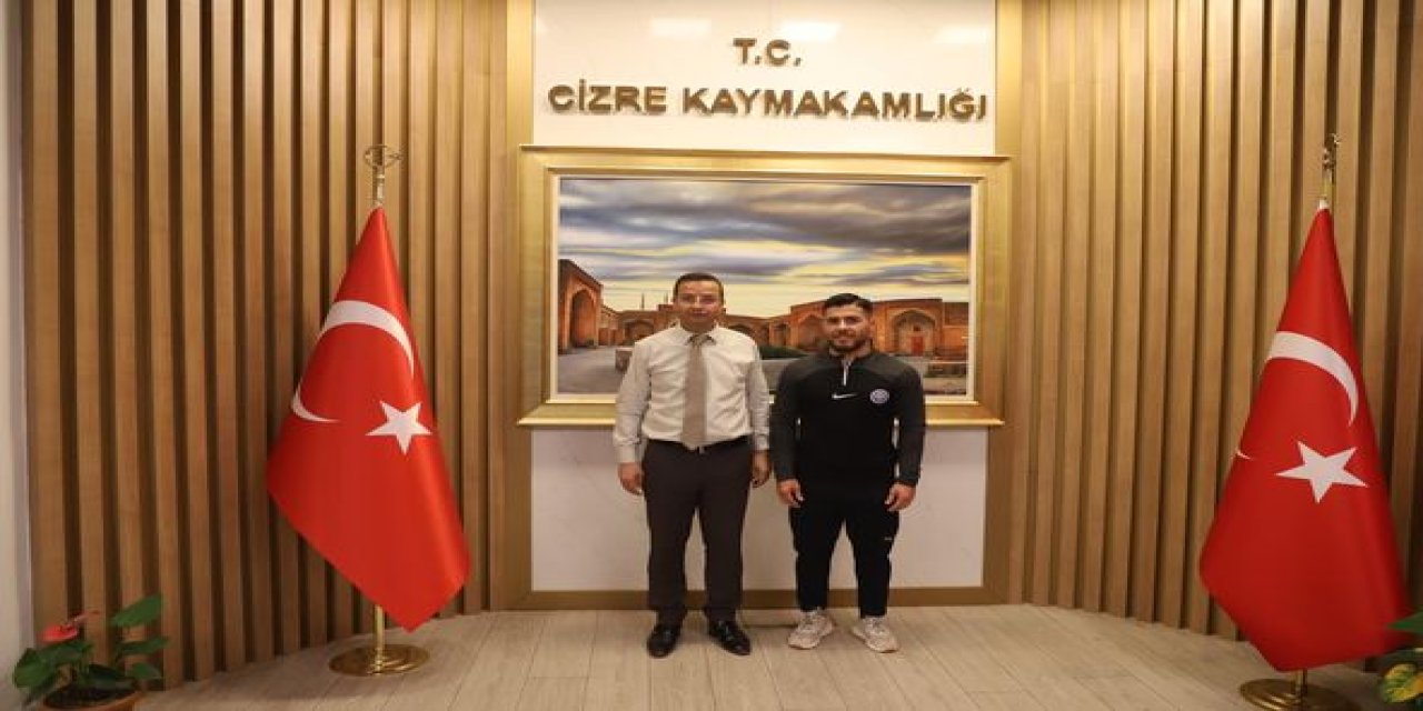 Dünya Şampiyonu Milli Güreşçi’den Kaymakam Baycar’a ziyaret