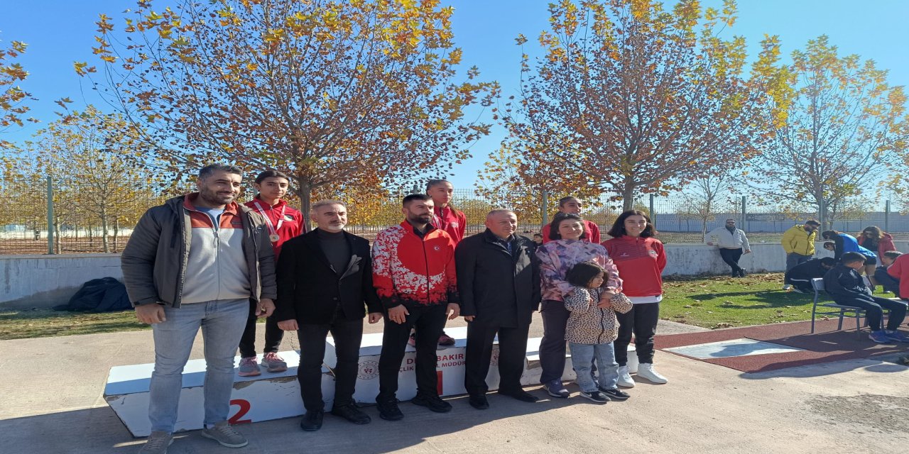 Şırnaklı Sporculardan Diyarbakır’da Büyük Başarı!