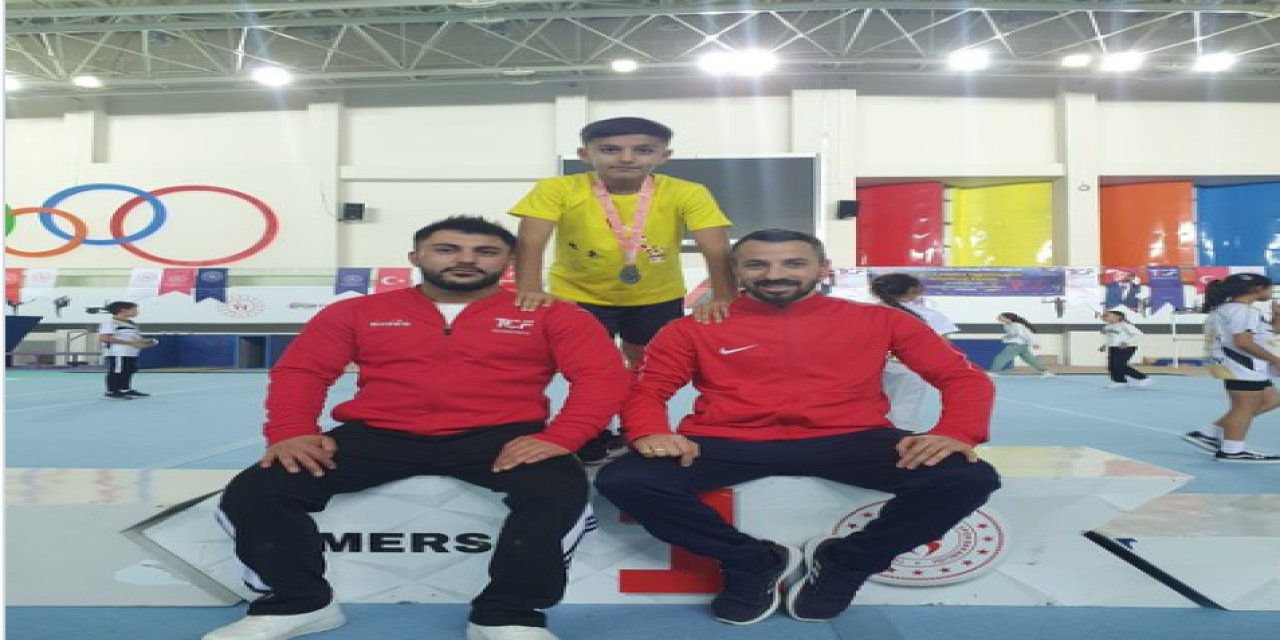 Şırnaklı  küçük sporcu Ammar Katar'ın  büyük başarısı