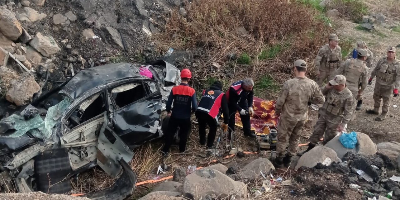 İdil’de Trafik kazası : 1 ölü 7 yaralı