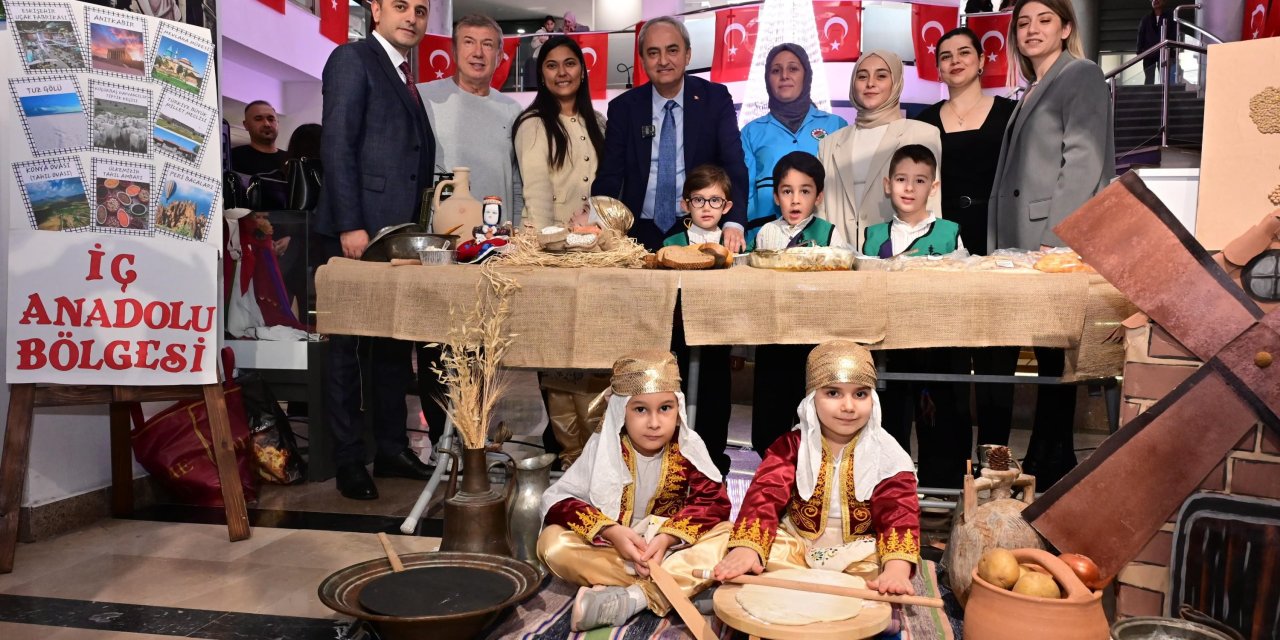 Türkiye’yi 7 bölge ve 81 il ile Yerli Malı Haftası’nda  tanıttılar