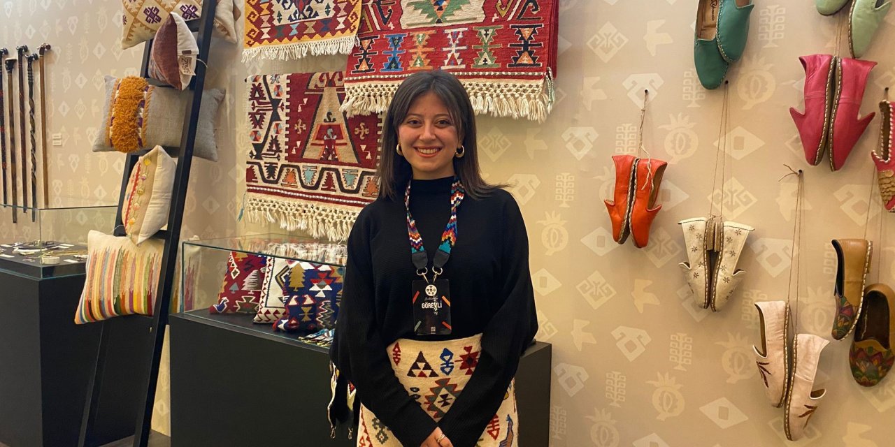Van ve yöresinde kilim dokuma kültürü modern tasarım ile buluşuyor