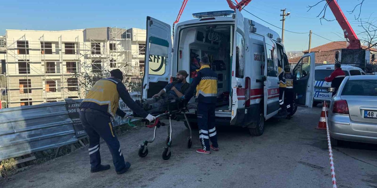 İzmit'te Lastik bomba gibi patladı: 2 yaralı