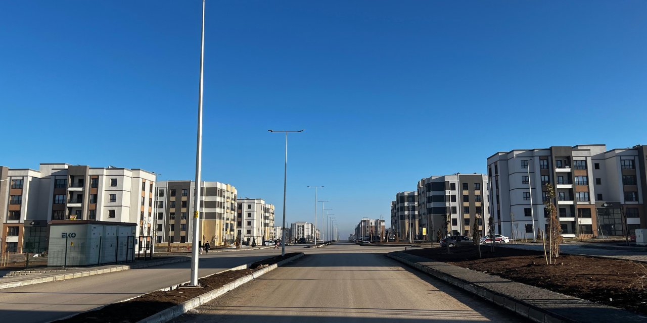 Diyarbakır’da yaklaşık 5 bin konut hak sahibine teslim edildi