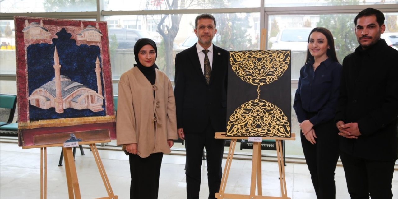 Şırnak'ta 'Kutsalla Bakışmak’ resim sergisi açıldı