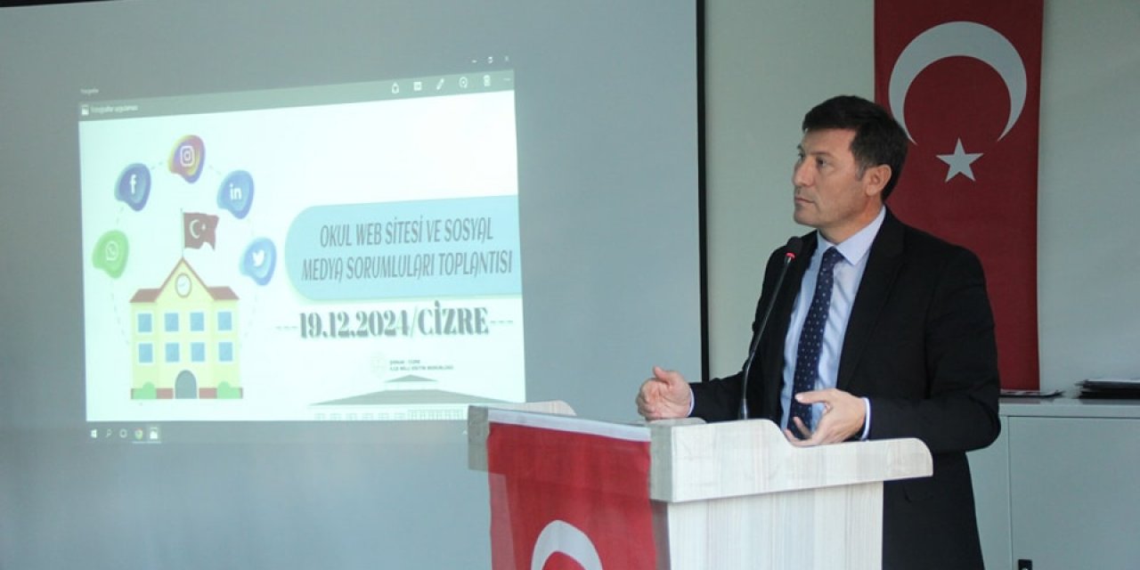 Cizre Milli Eğitim Müdürü Okul WEB Sitesi ve Sosyal Medya Sorumluları ile Toplantı yaptı