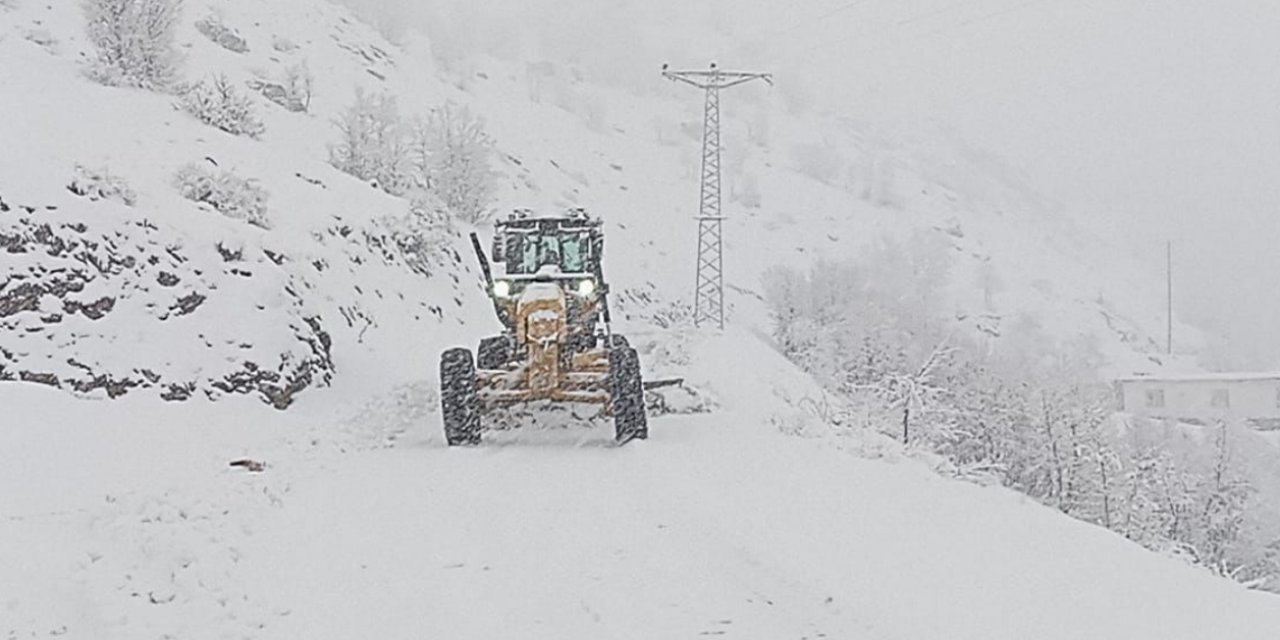 Şırnak’ta Karla Mücadele: 40 Kilometrelik Yolda Ulaşım Sağlandı