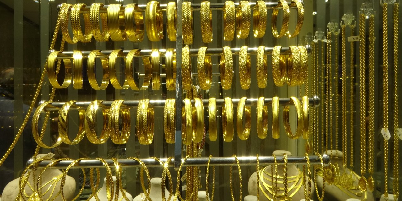 2024 yılında altın yatırımcıyı güldürdü, kuyumcuyu üzdü