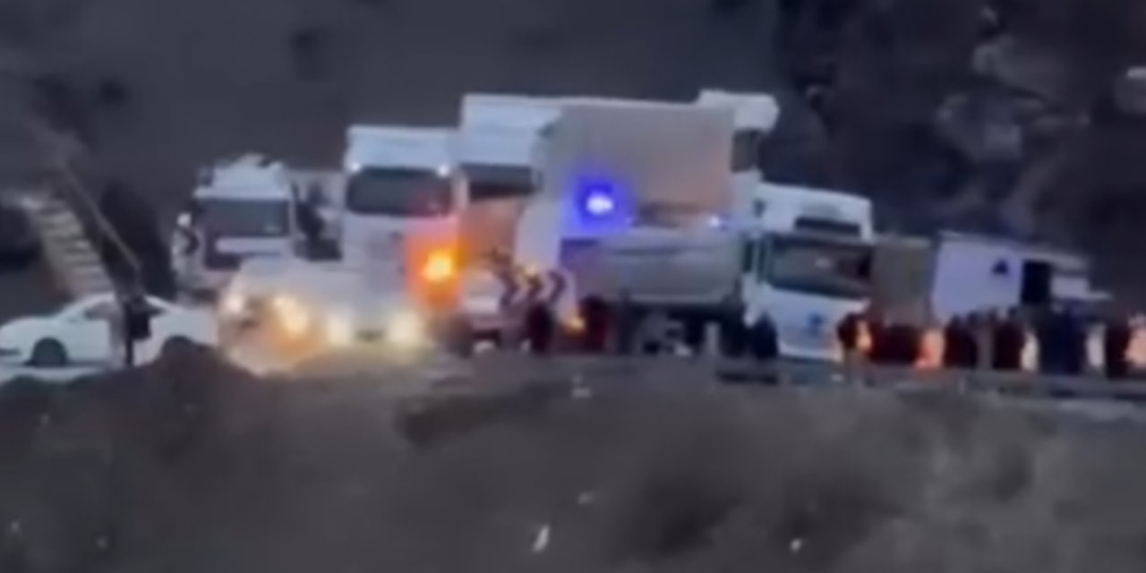 Siirt'te tır devrildi: 3 yaralı