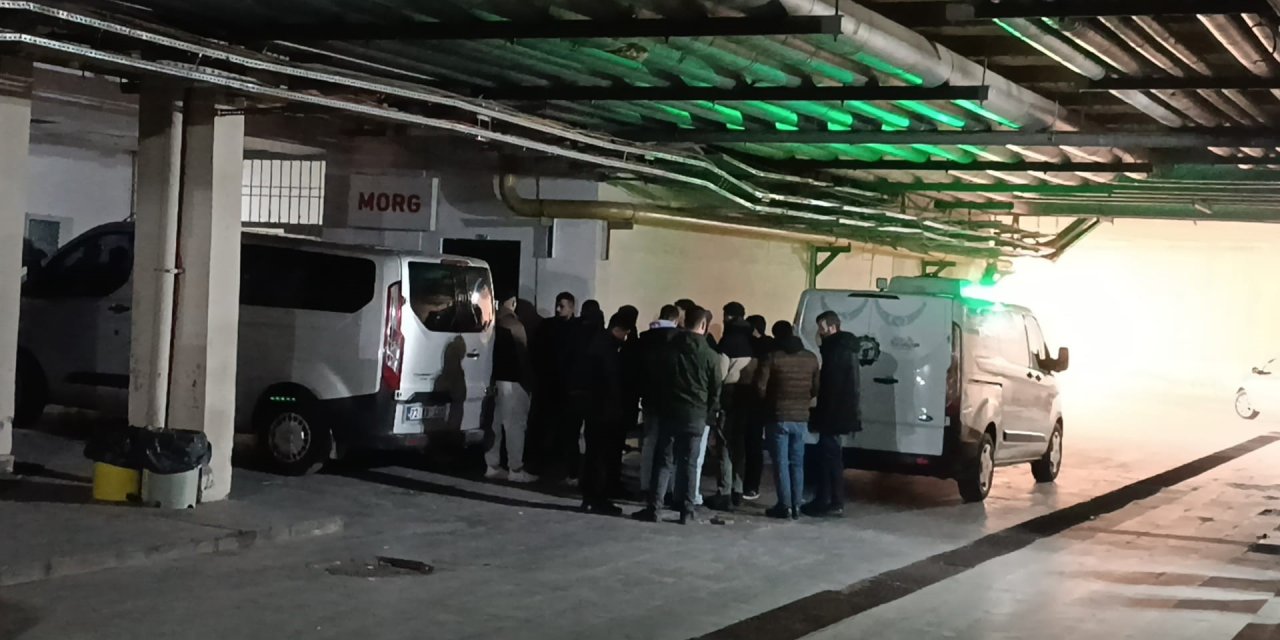 Batman'da otomobil takla attı:1 ölü,1 yaralı