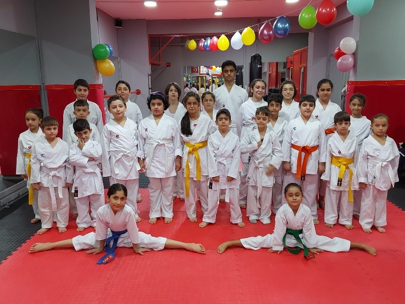 Diyarbakır'da Karate Kuşak Terfi sınavı yapıldı
