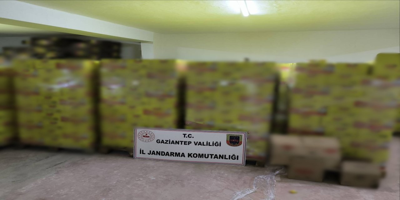 Jandarmadan insan sağlığını tehlikeye atan üretim deposuna operasyon