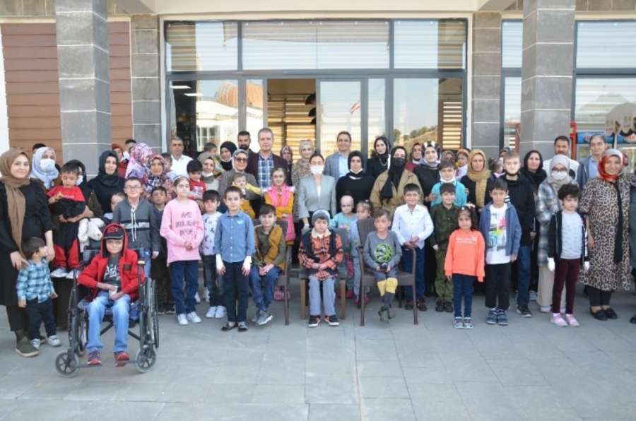 DİYARBAKIR'IN KELEBEKLERİ FARKINDALIK HAFTASINI KUTLADI
