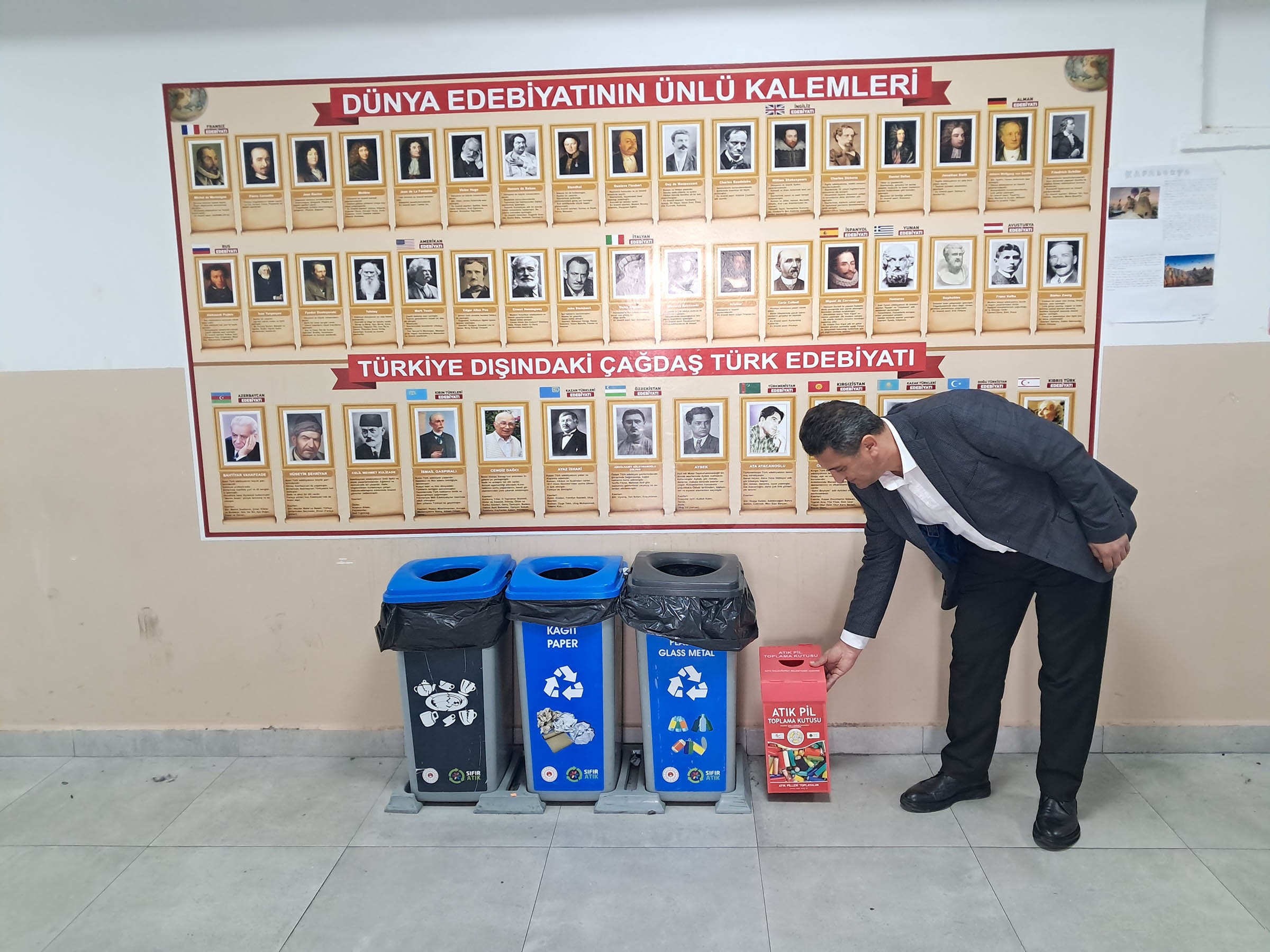 Atık pil getirene spor malzemesi hediye