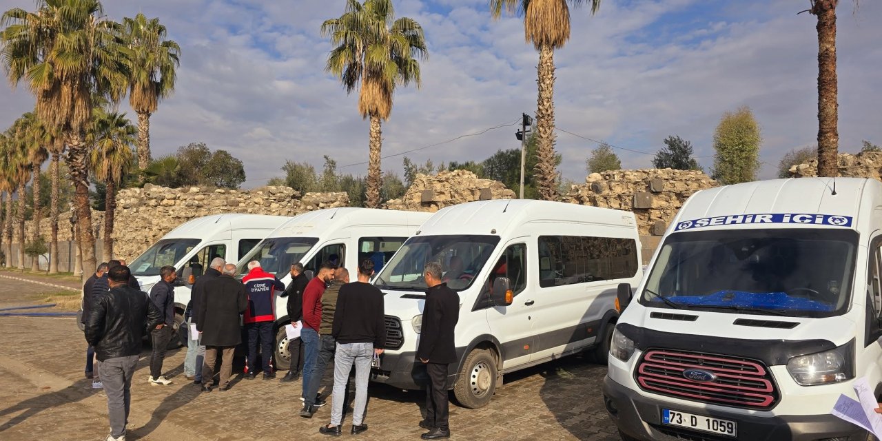 Cizre’de Servis Araçları, Minibüs ve Ticari Taksiler Yıllık Periyodik Denetime Alındı