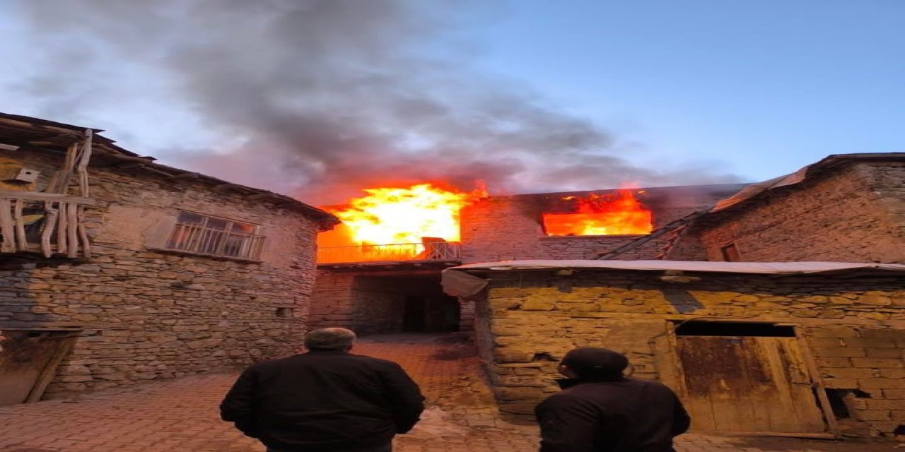 Siirt'te ev yangını