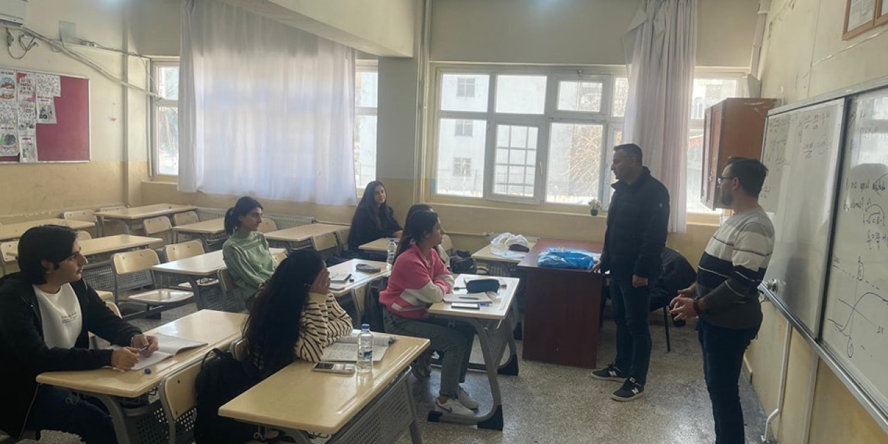 45 bin 969 öğrencinin ders başı yaptığı Cizre’de DYK kursları ziyaret edildi