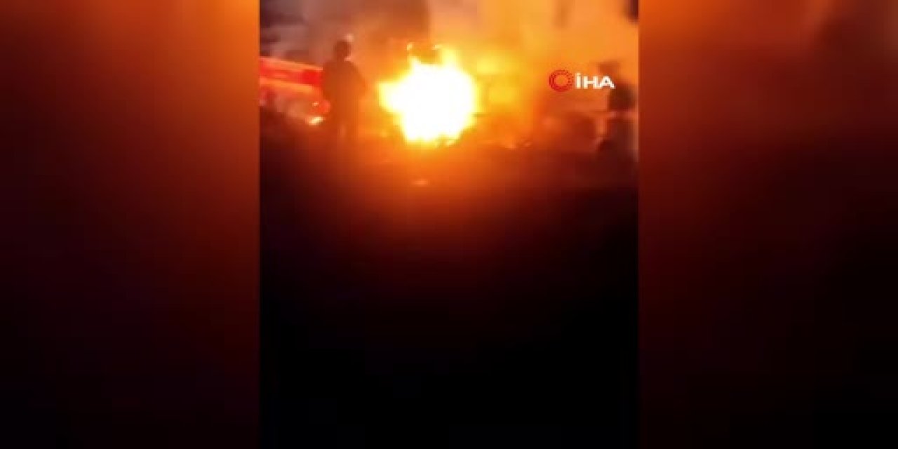 Ankara’da gecekondu yangını geceyi aydınlattı