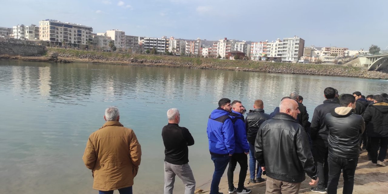 Cizre'de Dicle Nehrine atlayan Sağlık Çalışanı genç kızın cansız bedeni bulundu