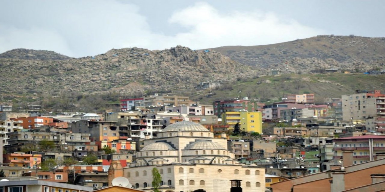 Gabar’daki Petrol Değil, Şehirden Gelen Mazot Kokusu Vatandaşları Mağdur Ediyor!