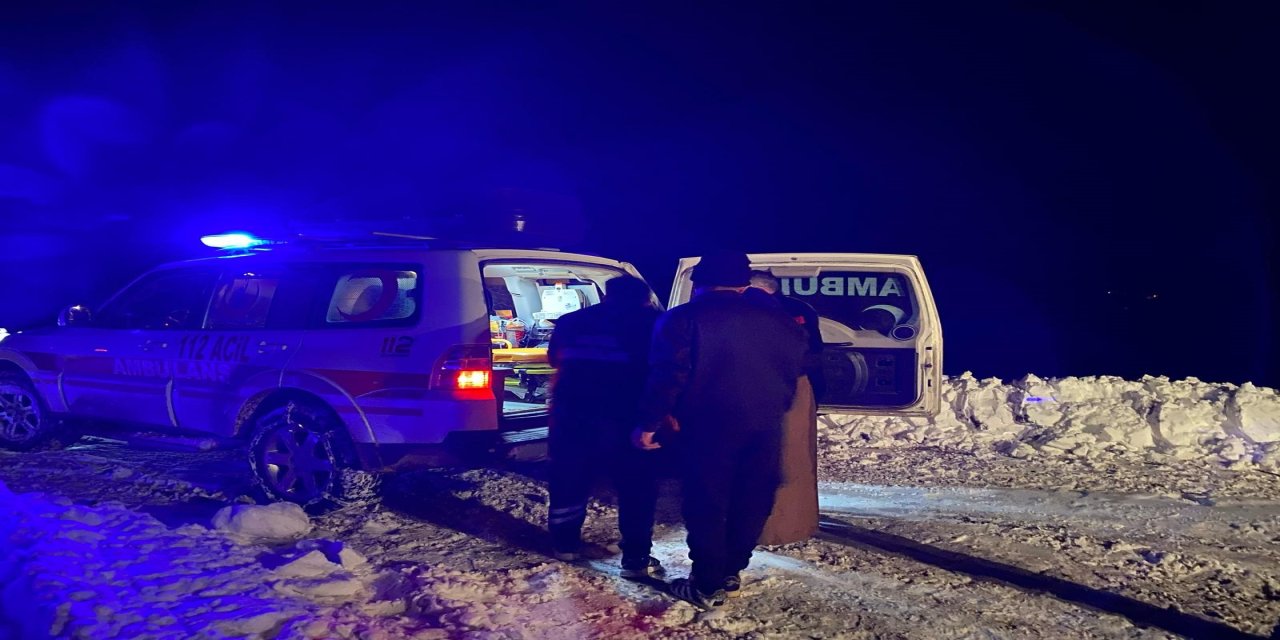 Düşerek yaralanan hamile kadın 6 saatte hastaneye ulaştırıldı