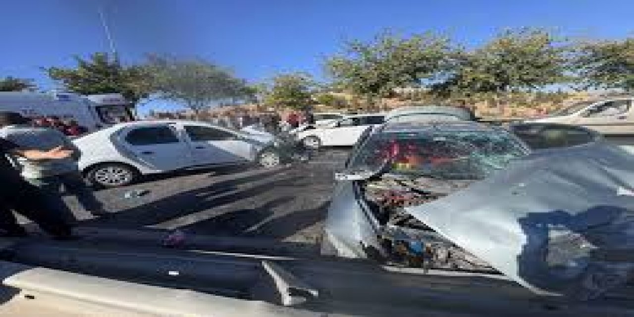 Şanlıurfa'da zincirleme trafik kazası: 6 yaralı