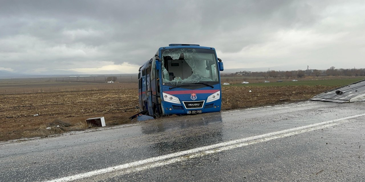 Devrilen cezaevi aracındaki yaralanan jandarma ve mahkumların isimleri belli oldu