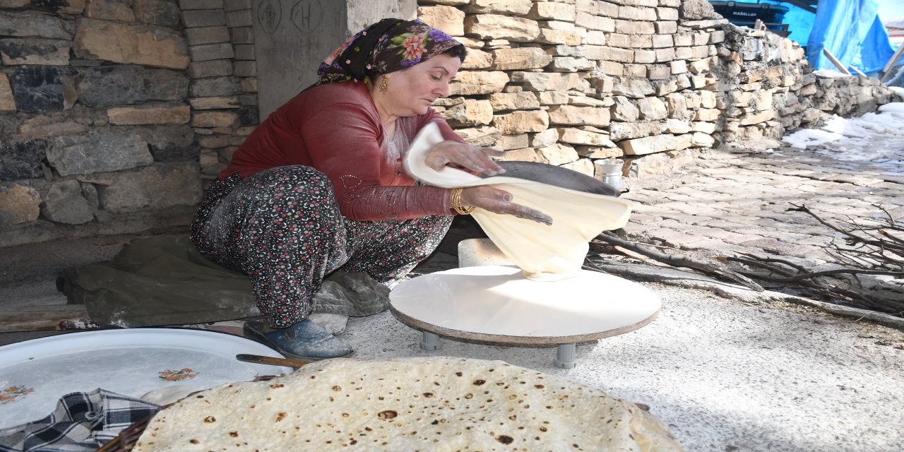 Şırnak'ta Karla Mücadelede Kadınların Gücü