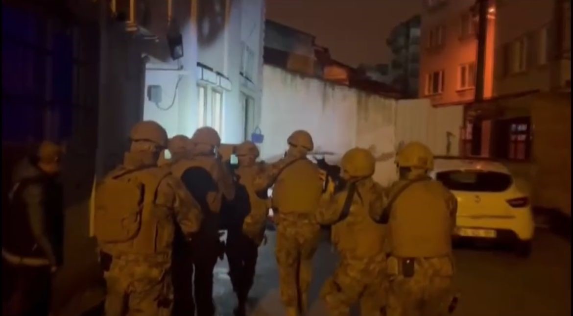 Dron destekli bin personelle Uyuşturucu Operasyonu:36 Tutuklama