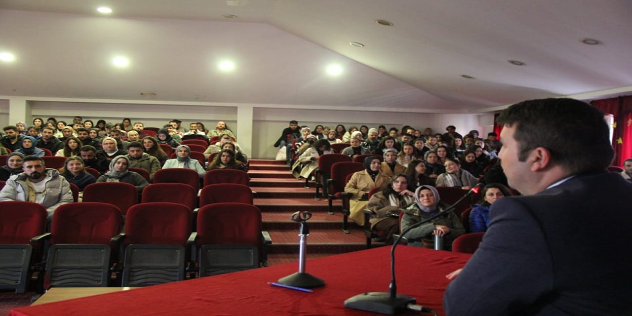 Cizre’de Aday Öğretmen Seminerleri devam ediyor